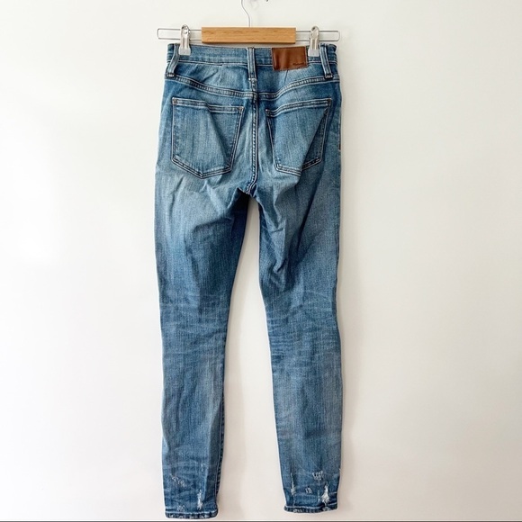 Madewell 9" High-Rise Skinny Jeans: Destructed-Hem Edition - Picture 5 of 13